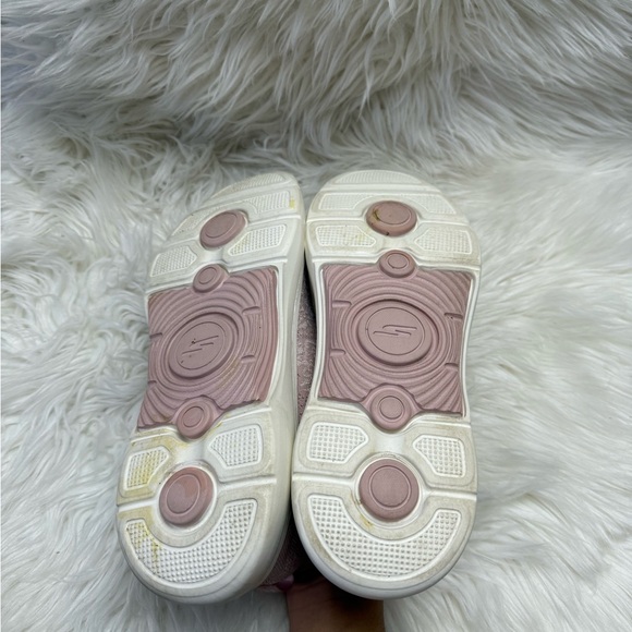 Skechers Pink Knit Slip-On Sneakers Size 8.5 Lightweight Comfort Walking Shoes - Picture 6 of 8